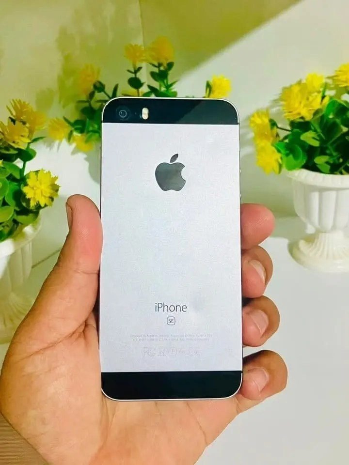 iPhone 5se storage 64 gigabait batri 89 drsd