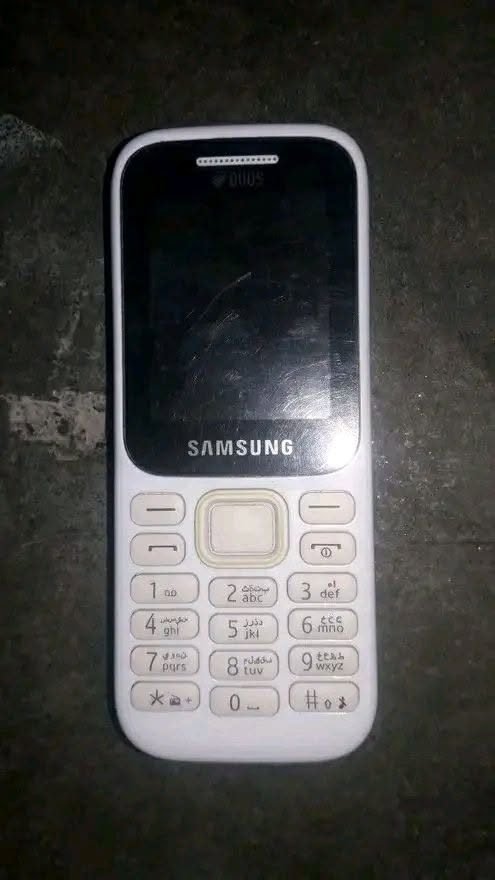 mobile phone Samsung sadh do sim