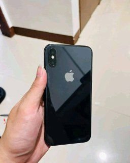 iPhone X