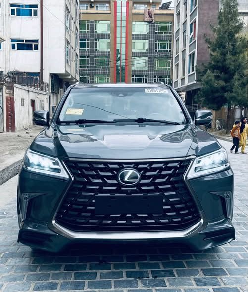 Lexus 2016