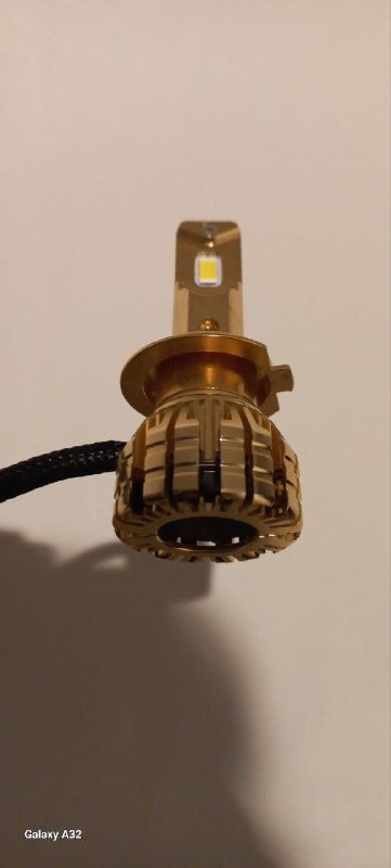 Hello, very bright headlights, very strong, very high light output, imported from Iran, Nonu.