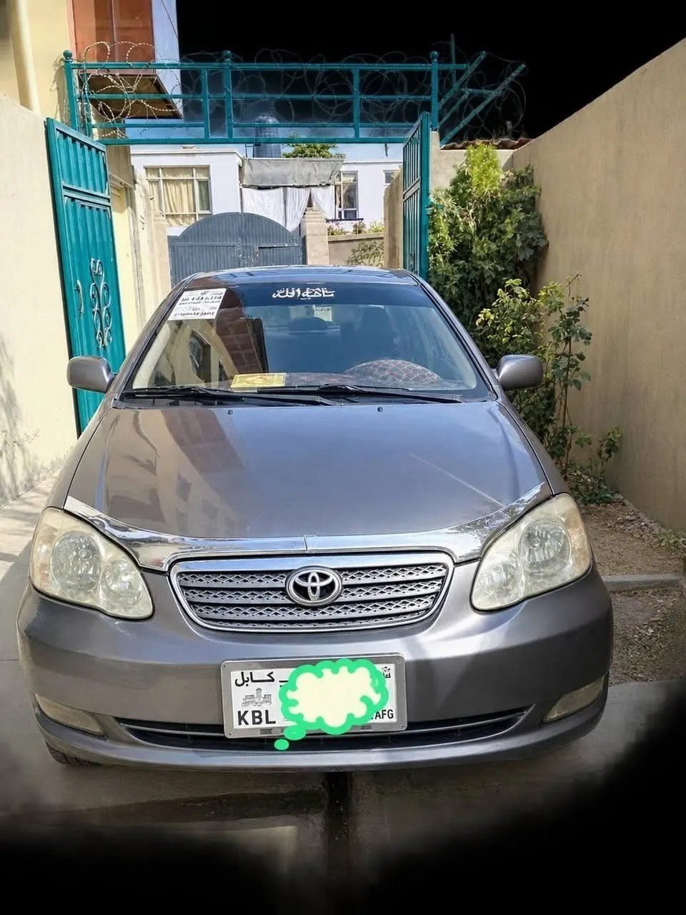 Toyota Corolla model 2004, 4 slndr, documents pak