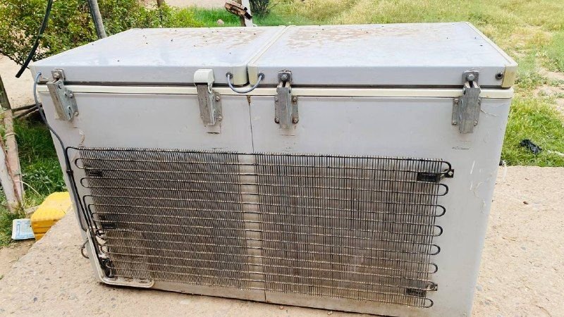Refrigerator freezer shop