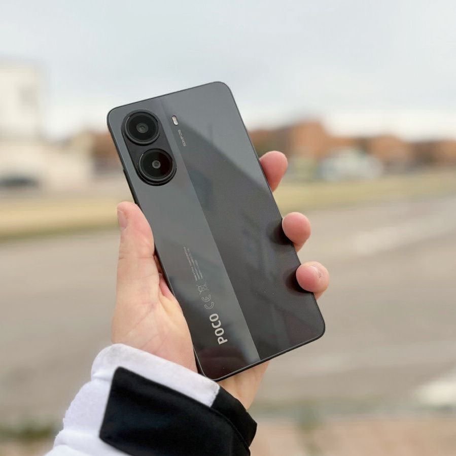 Mobile model Poco x7pro 2025