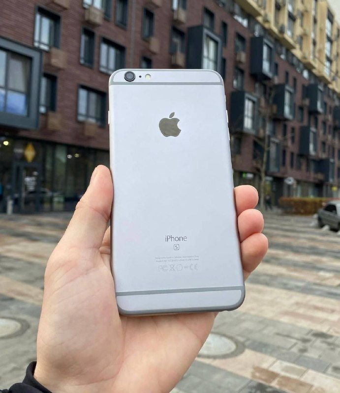 iPhone 6s plus white color