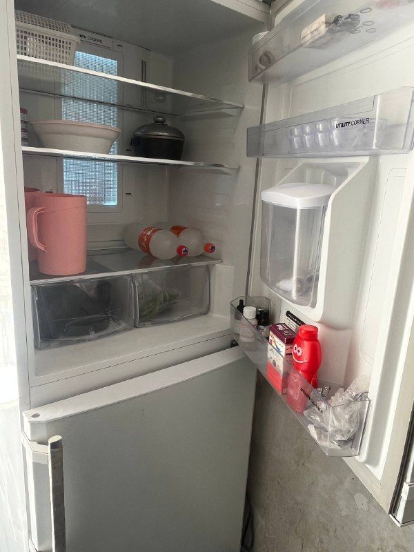 Iran Sharq brand refrigerator