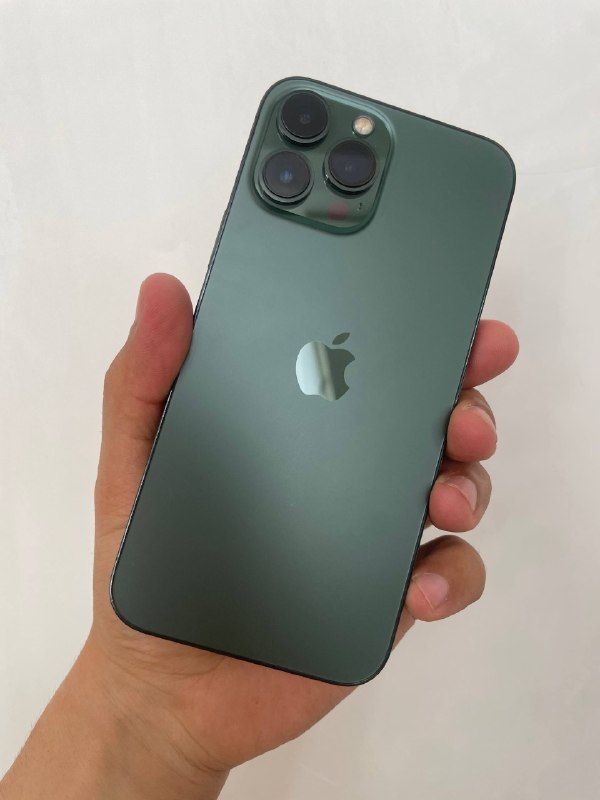Selling iPhone 13 Pro Max