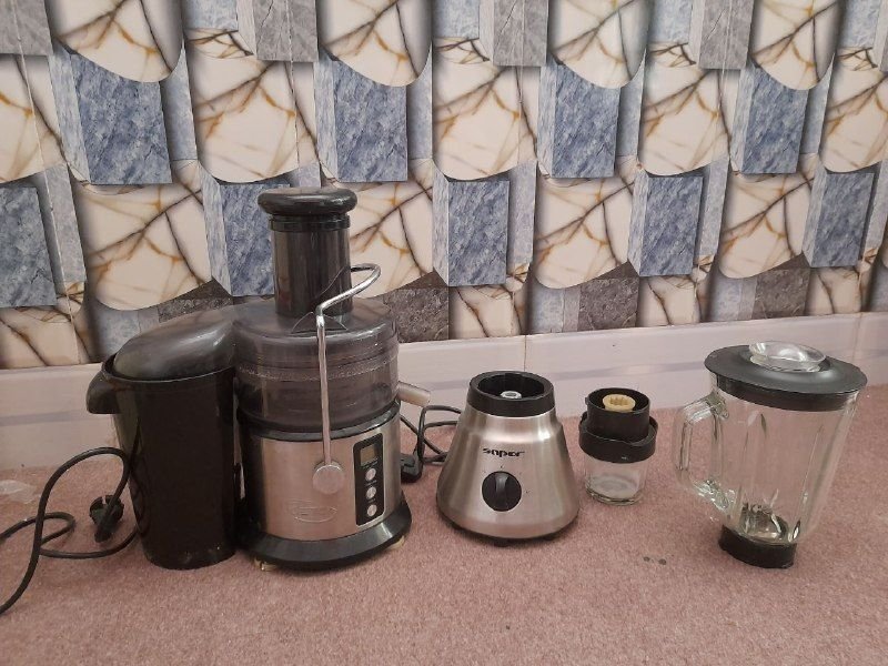 Juicing strainer
