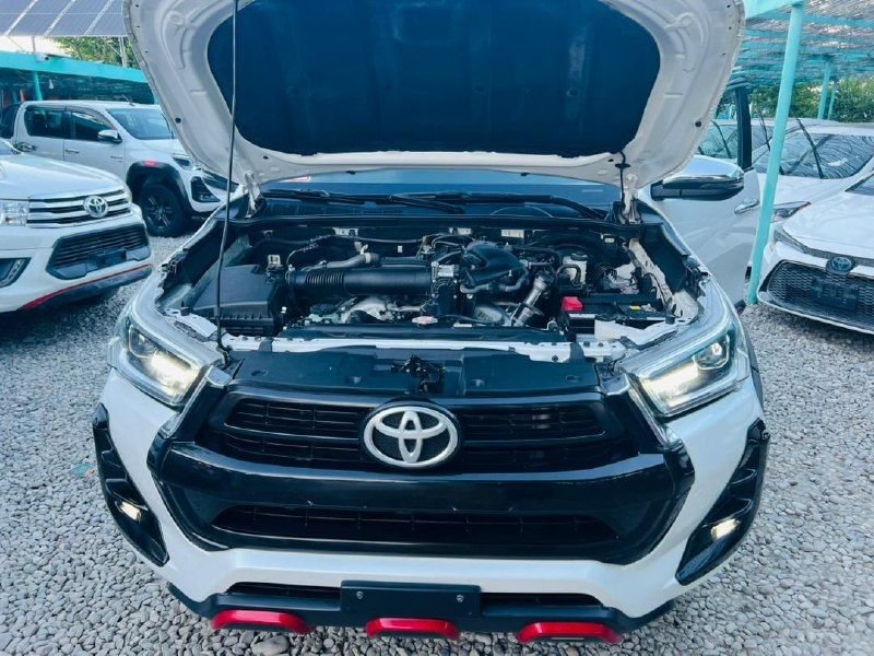 Hilux 2025