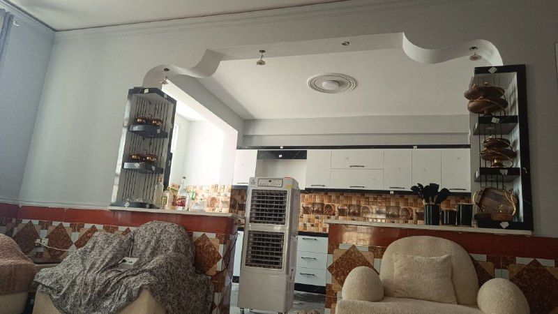 Urgent sale of a two-story house in Sar Donbash, address: Hashemi Road, Tile Furosha Baraman, land size: 90 meters