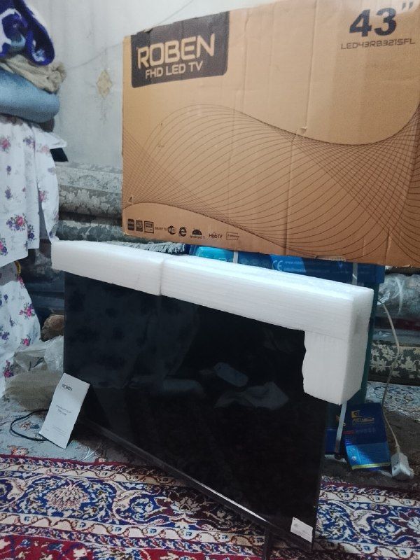 "Smart Ruben 43 inch LED TV"