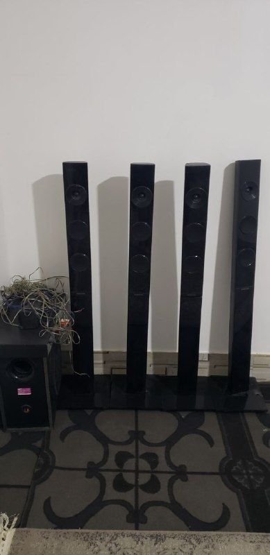 Samsung bands with high quality, strong system, urgent sale, 0774818906