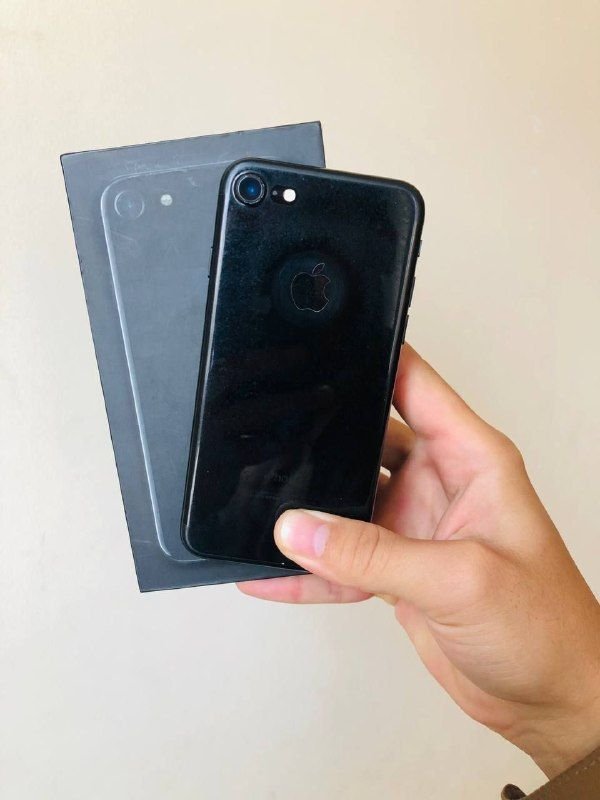iPhone 7 (کارتن دار)