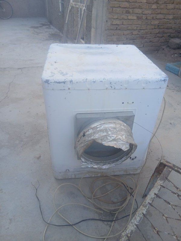 The large cooler of the 4500 motor is completely healthy. Any friend would like to call. The price is 4300