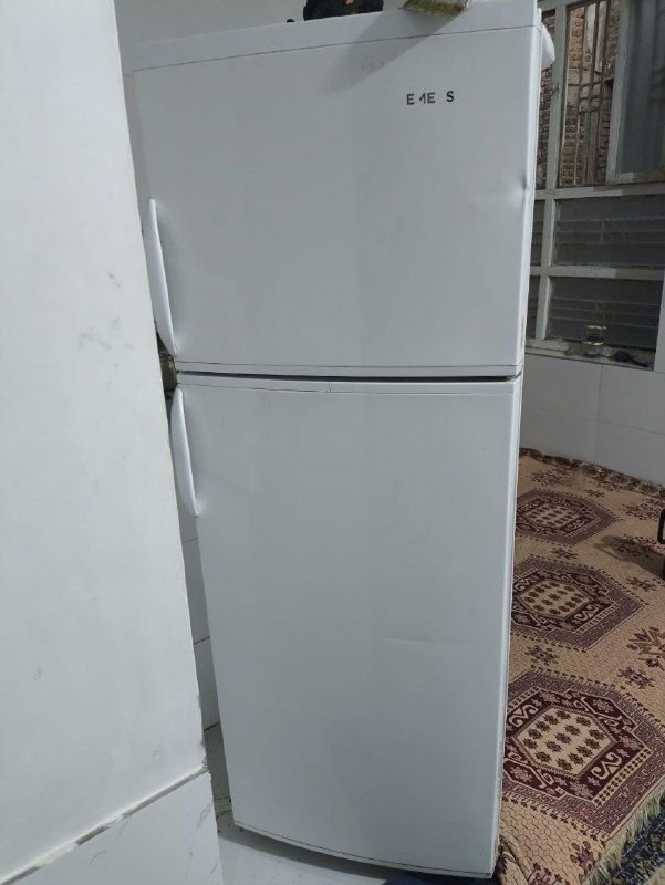 Urgent sale of Amersan refrigerator, not working, 0799707095