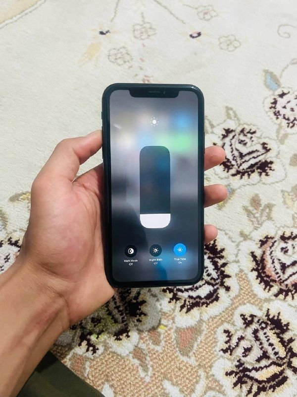 Urgent sale of iPhone Xr SIM lock