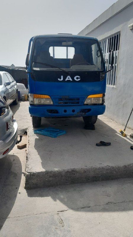 Description: The car is ready to work and has no consumption. The large body of this car is perfect for moving home furniture, commercial loads and urban distribution. Real buyer should call. Call and WhatsApp number 0790018218