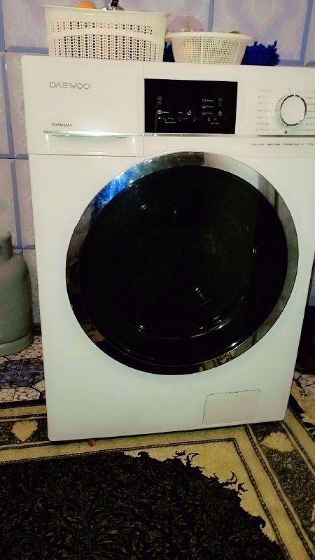 8 kg Dove brand washing machine