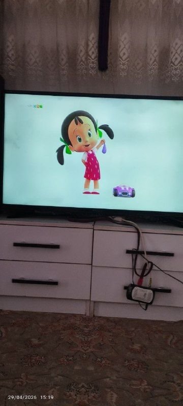 TV shop, someone wants to call or WhatsApp 0798699321