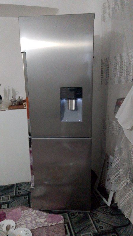 Refrigerator for sale 20 thousand 0729976781