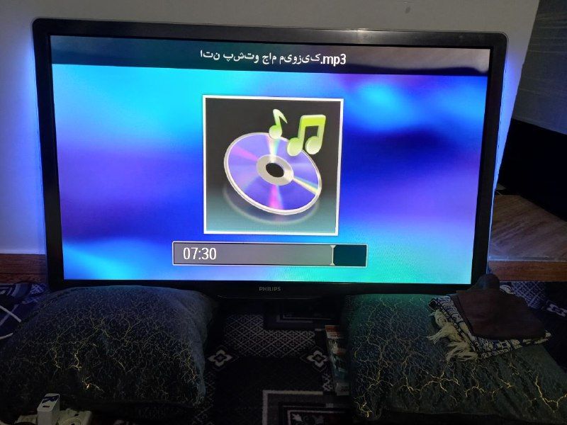 60 inch TV, the price is only 5000 afghanis, I am at my service, anyone who wants it, 0792301655