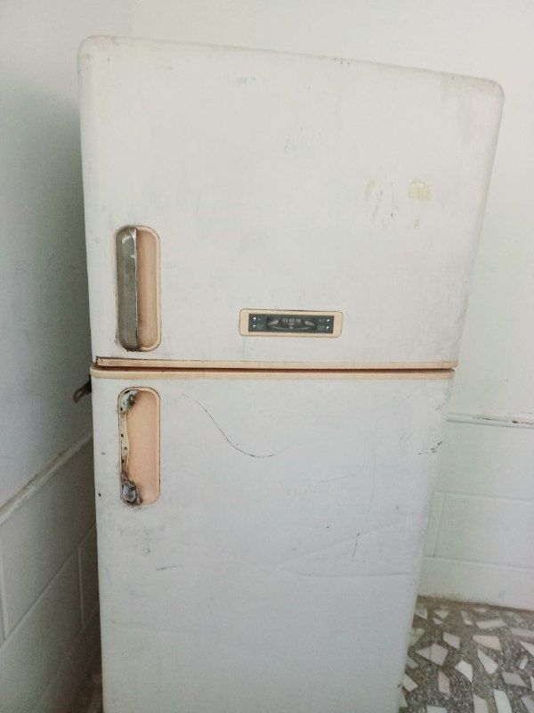 Selling four tires and refrigerator