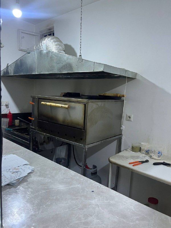 pizza oven