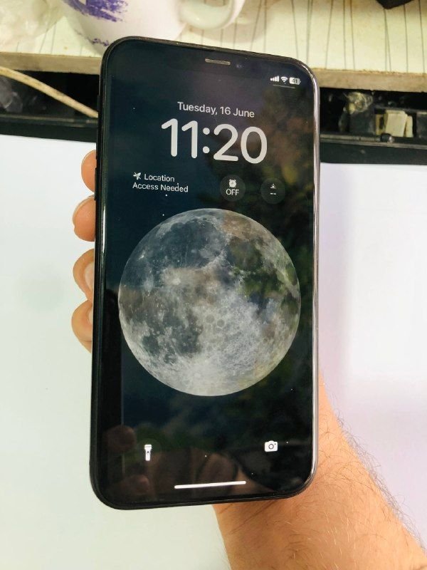 Hello, I am selling the iPhone xr phone with sim lock, but the call goes from the other side of the phone, but it does not ring